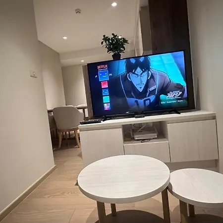 Paradise Condo-Perfect Location