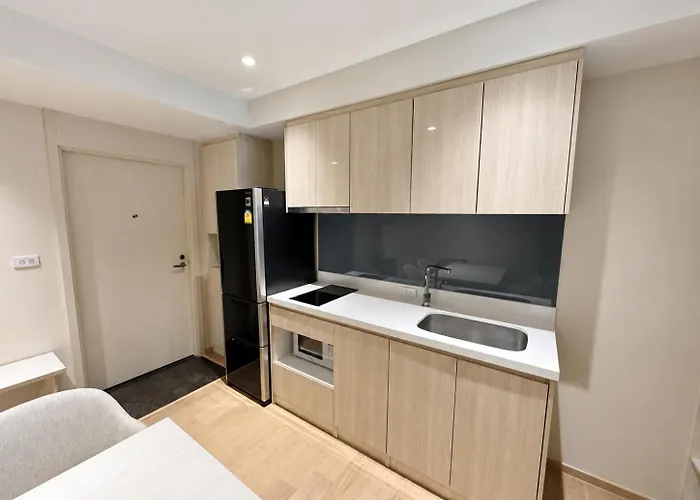 Paradise Condo-perfect Location Bangkok