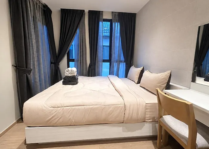 Paradise Condo-perfect Location