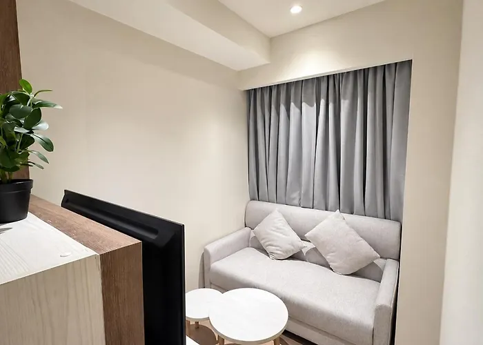 Apartment Paradise Condo-perfect Location